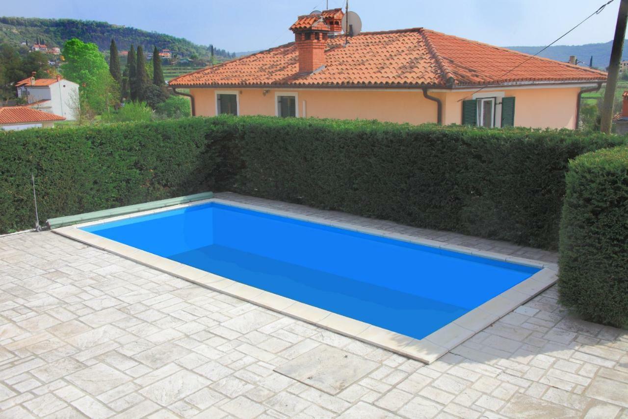 Spacious Villa In Parecag With A Swimming Pool Secovlje Luaran gambar